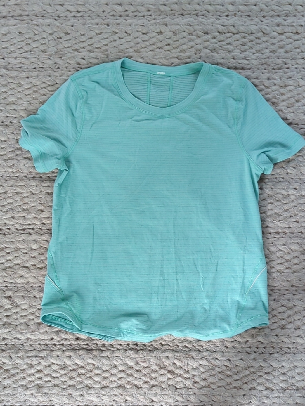 lululemon athletica Mint Green Short Sleeve Tee